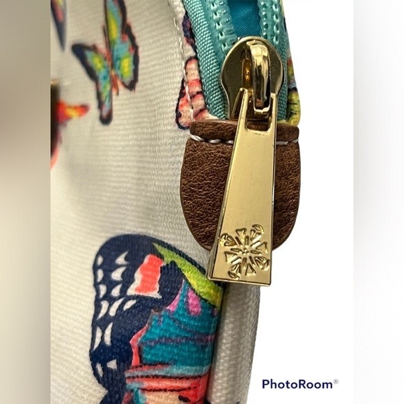 [ Brand New-without tags ] **RARE** Butterfly Cosmetic Bag - Picture 5 of 5